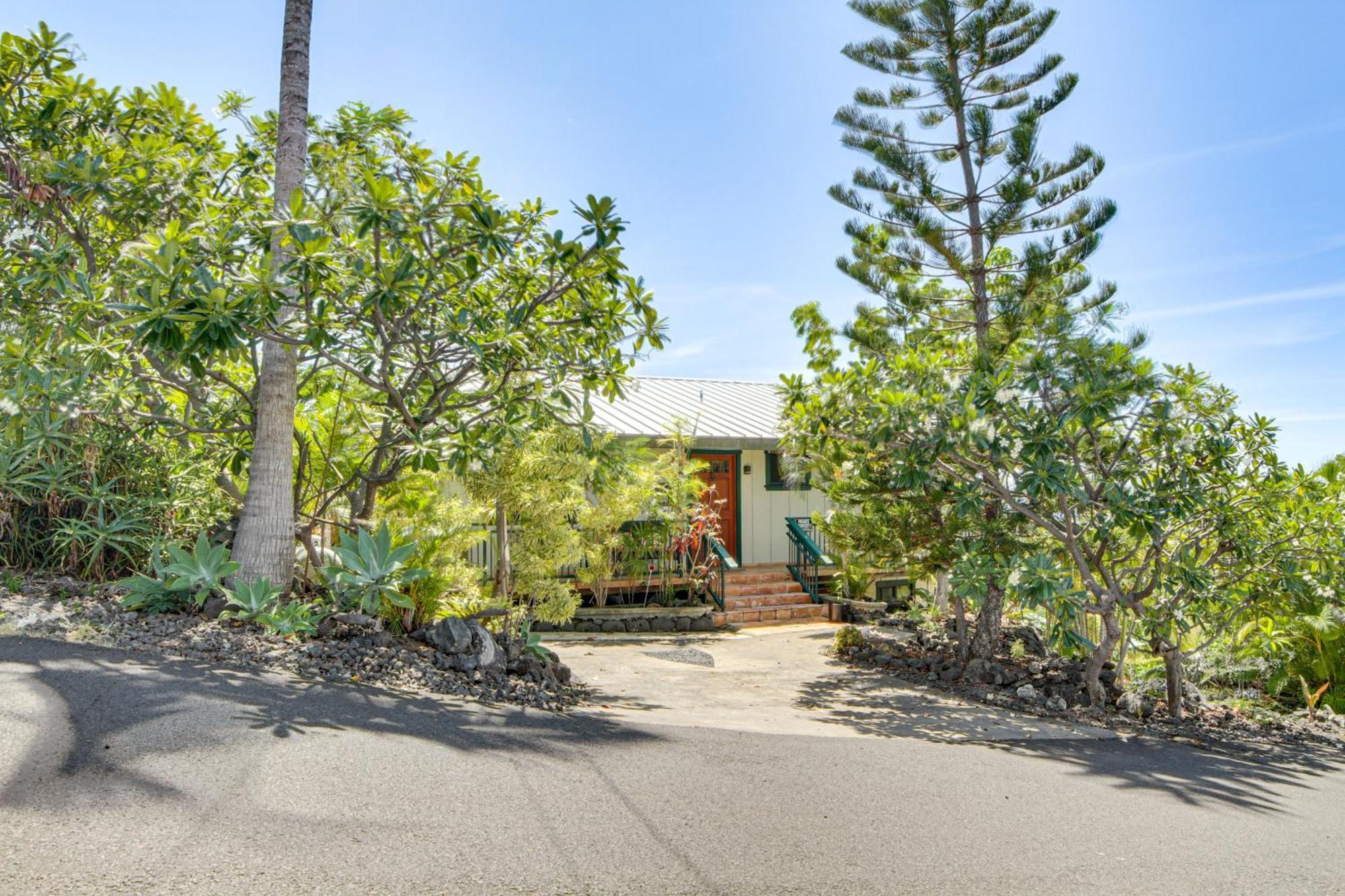 Ocean-View Bungalow Walk To Pebbles Beach! Hookena 외부 사진